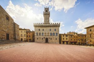 Piazza Grande and Palazzo Comunale of Montepulciano. Tuscany, Italy